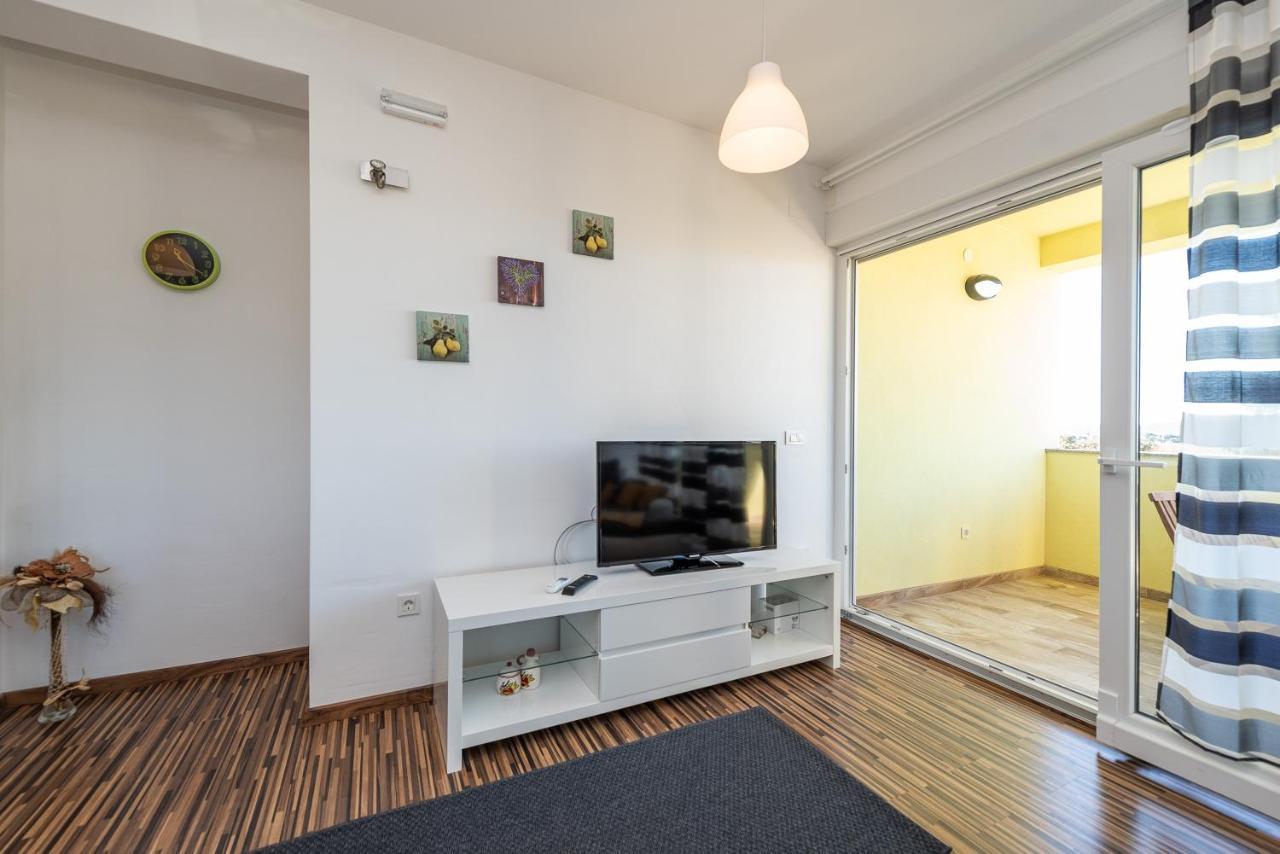 Antonio Apartments Сукошан Экстерьер фото