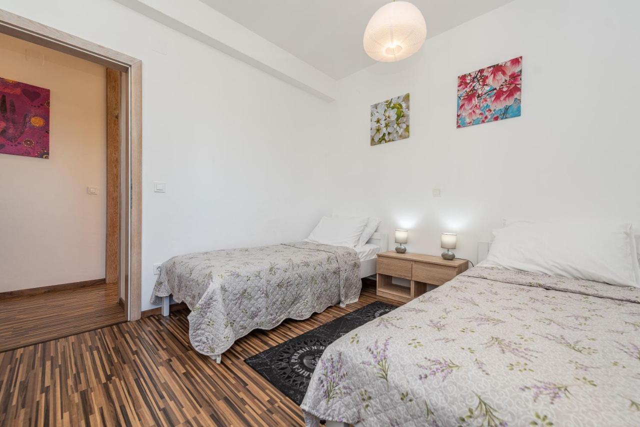 Antonio Apartments Сукошан Экстерьер фото