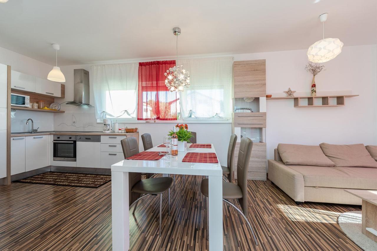 Antonio Apartments Сукошан Экстерьер фото