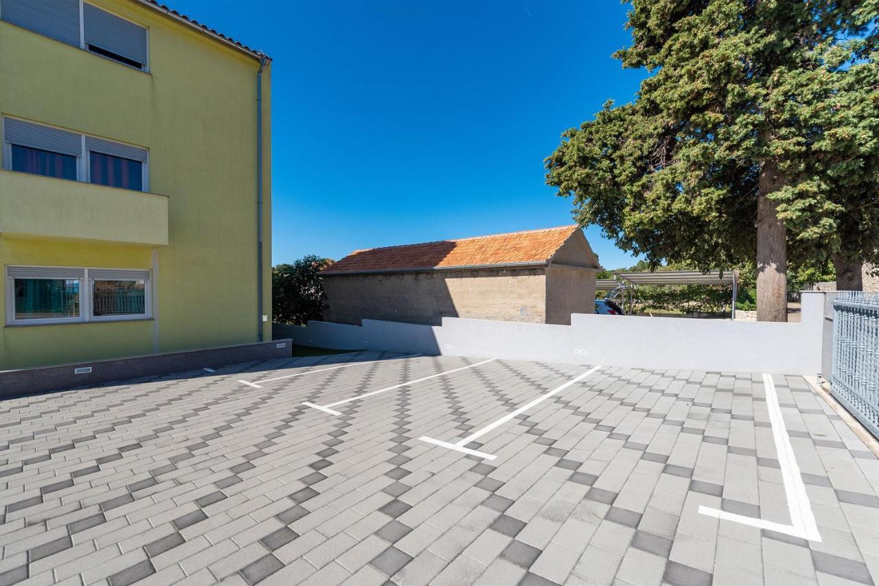 Antonio Apartments Сукошан Экстерьер фото