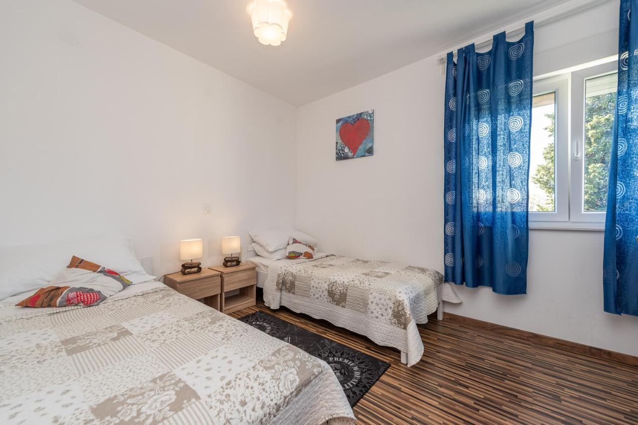 Antonio Apartments Сукошан Экстерьер фото