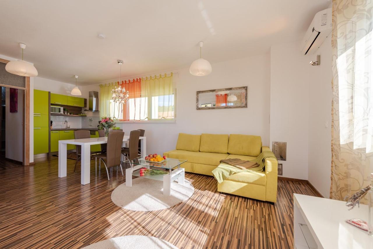Antonio Apartments Сукошан Экстерьер фото